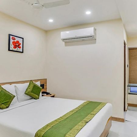 Hotel Treebo The Pearl à Chennai Extérieur photo